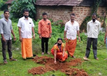 ಮುಂಡೂರು: ಭಾರತೀಯ ಜನಸಂಘದ ಸಂಸ್ಥಾಪಕರಾದ ಶ್ಯಾಮ್ ಪ್ರಸಾದ್ ಮುಖರ್ಜಿ ಬಲಿದಾನದ ಪ್ರಯುಕ್ತ ವೃಕ್ಷಾರೋಪಣ ಕಾರ್ಯಕ್ರಮ