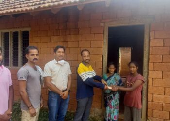 Puttur Buntara Sangha thanked Qatar Bunts Friends for the timely help