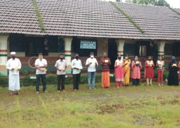 ಕಲ್ಲಡ್ಕ : ಶೀಘ್ರ ಶಾಲೆ ಆರಂಭಿಸುವಂತೆ ಆಗ್ರಹಿಸಿ ಪೋಸ್ಟ್ ಕಾರ್ಡ್ ಅಭಿಯಾನಕ್ಕೆ ಚಾಲನೆ