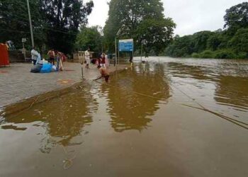 ಸುಬ್ರಹ್ಮಣ್ಯ: ಭಾರೀ ಮಳೆಗೆ ಕುಮಾರಧಾರ ಸ್ನಾನಘಟ್ಟ ಮುಳುಗಡೆ