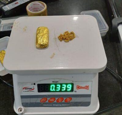 ಮಂಗಳೂರು: ಪೇಸ್ಟ್‌ ರೂಪದಲ್ಲಿ ಲಕ್ಷಾಂತರ ರೂ.ಮೌಲ್ಯದ ಚಿನ್ನ ಸಾಗಾಟ:ಇಬ್ಬರ ಬಂಧನ