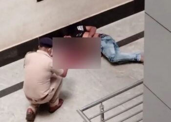 ಮಂಗಳೂರು: ನಿನ್ನೆ ಪೋಕ್ಸೋ ಪ್ರಕರಣದಲ್ಲಿ ಬಂಧಿತನಾಗಿದ್ದ ಆರೋಪಿ ಕೋರ್ಟ್ ನ ಆರನೇ ಮಹಡಿಯಿಂದ ಹಾರಿ ಆತ್ಮಹತ್ಯೆ..!