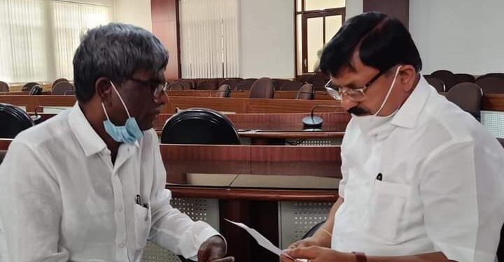 ಬಿಜೆಪಿ ಹಾಗೂ ಹಿಂದೂ ಸಂಘಟನೆಯ ಕಾರ್ಯಕರ್ತರ ಮೇಲಿನ ಸುಳ್ಳು ಕೇಸುಗಳನ್ನು ಹಿಂಪಡೆಯುವಂತೆ ಸಚಿವ ಕೋಟಾ ಮನವಿ:; ಗೃಹ ಸಚಿವರಿಂದ ದೊರಕಿತು ಕೇಸ್ ವಾಪಾಸ್ ಪಡೆಯುವ ಭರವಸೆ..!