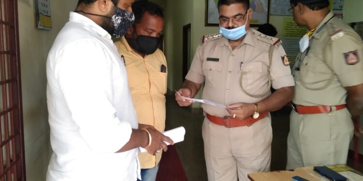 ಮತೀಯ ಗಲಭೆಗೆ ಕುಮ್ಮಕ್ಕು ನೀಡುವ ಎಸ್.ಡಿ.ಪಿ.ಐ. ವಿರುದ್ಧ ಕ್ರಮ ಕೈಗೊಳ್ಳುವಂತೆ ಹಿಂದೂ ಮಹಾಸಭಾ ಮನವಿ