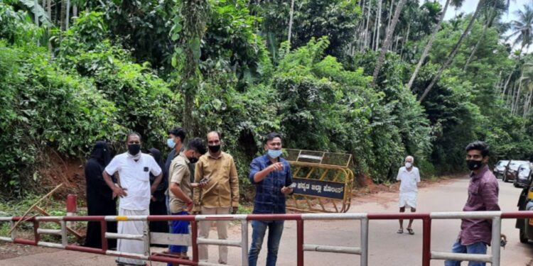 ವಿಟ್ಲ: ಕೇರಳದಲ್ಲಿ ಕೋವಿಡ್ ಪ್ರಕರಣ ಹೆಚ್ಚಳ ಹಿನ್ನೆಲೆ:;ಗಡಿ ಭಾಗದಲ್ಲಿ ತಪಾಸಣೆ ಹೆಚ್ಚಳ,ಆರ್ ಟಿಪಿಸಿಆರ್ ನೆಗೆಟಿವ್ ವರದಿ ಕಡ್ಡಾಯ