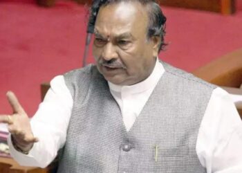 ಆರ್ ಎಸ್ ಎಸ್, ಬಿಜೆಪಿ ಮೈಮುಟ್ಟಿ ನೋಡಲಿ, ಒಂದು ತೆಗೆದರೆ ಹತ್ತು ತೆಗಿಯೋ ಶಕ್ತಿ ಬಂದಿದೆ- ಈಶ್ವರಪ್ಪ ಖಡಕ್ ಎಚ್ಚರಿಕೆ