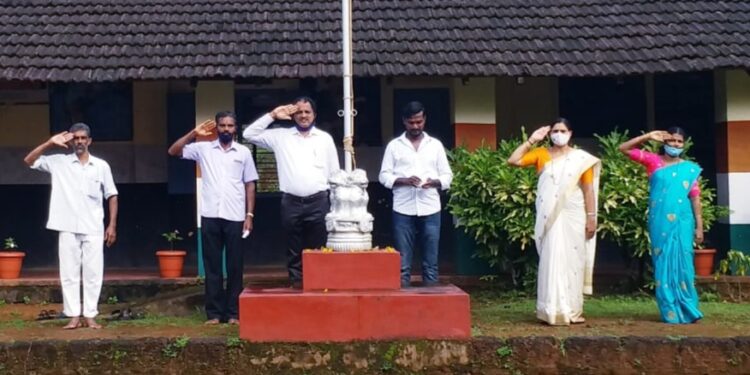 ಪುತ್ತೂರು: ಜಿಡೆಕಲ್ಲು ಶಾಲೆಯಲ್ಲಿ 75 ನೇ ಸ್ವಾತಂತ್ರ್ಯ ದಿನಾಚರಣೆ