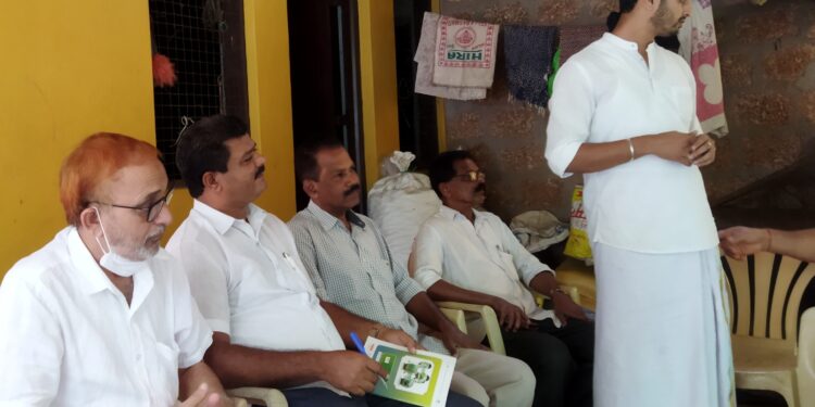 ತಳ ಮಟ್ಟದಲ್ಲಿ ಕಾಂಗ್ರೆಸ್ ಬಲವರ್ಧನೆಗೆ ಬ್ಲಾಕ್ ಕಾಂಗ್ರೆಸ್ ನ ಶ್ರಮ ಶ್ಲಾಘನೀಯ, ನಾವೆಲ್ಲಾ ಒಗ್ಗಟ್ಟಾಗಿ ಪಕ್ಷದ ಕೆಲಸ ಮಾಡಬೇಕಾಗಿದೆ – ಸುರೇಶ್ ಕುಮಾರ್ ಸೊರಕೆ