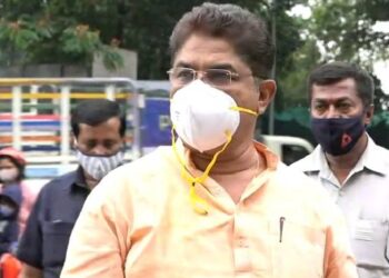 ದಕ್ಷಿಣ ಕನ್ನಡದ ಸೇರಿ ಕೆಲ ಜಿಲ್ಲೆಗಳಲ್ಲಿ ವೀಕೆಂಡ್ ಕರ್ಫ್ಯೂ ಮುಂದುವರಿಕೆ:; ಮದುವೆ ಸಮಾರಂಭಗಳಿಗೆ 400 ಜನ ಸೇರಲು ಅನುಮತಿ