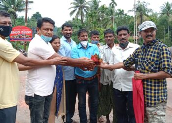 ಉಪ್ಪಿನಂಗಡಿ: 8,500 ಕಿ. ಮೀ ನಡೆದು ಬಂದ ವಿವೇಕಾನಂದರಿಗೆ ಗ್ರಾಮಸ್ಥರಿಂದ ಸ್ವಾಗತ:; ಮಾನವೀಯ ಮೌಲ್ಯಗಳ ಪುನರುತ್ಥಾನಕ್ಕಾಗಿ ನಡಿಗೆ – ವಿವೇಕಾನಂದ ಹೆಚ್. ಕೆ