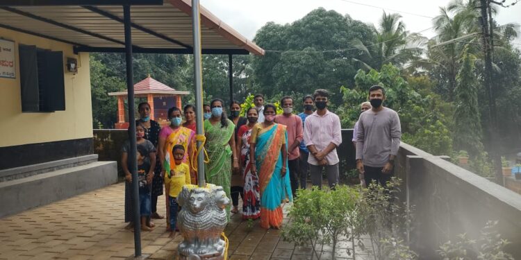 ಪುತ್ತೂರು: ರೋಟರಿಪುರ ಅಂಗನವಾಡಿ ಕೇಂದ್ರದಲ್ಲಿ ಸ್ವಾತಂತ್ರ್ಯ ದಿನಾಚರಣೆ