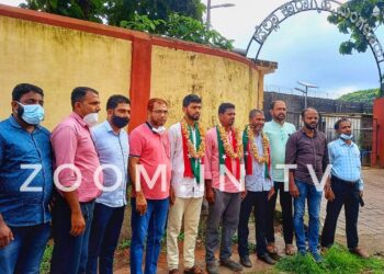 ಕಬಕ: ಗ್ರಾಮ ಸ್ವರಾಜ್ಯ ರಥಕ್ಕೆ ಅಡ್ಡಿ ಪಡಿಸಿದ ಪ್ರಕರಣ:; ಜೈಲಿನಿಂದ ಬಿಡುಗಡೆಗೊಂಡ ಎಸ್.ಡಿ.ಪಿ.ಐ ಕಾರ್ಯಕರ್ತರಿ ಗೆ ಎಸ್ ಡಿ ಪಿ ಐ ಮುಖಂಡರಿಂದ ಹಾರ ಹಾಕಿ ಸ್ವಾಗತ