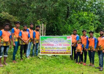 ಮಜ್ಜಾರಡ್ಕ: ಸ್ವಚ್ಚ ಗ್ರಾಮ ಹಸಿರು ಗ್ರಾಮ-2021 ಕಾರ್ಯಕ್ರಮದಡಿಯಲ್ಲಿ ವನಮಹೋತ್ಸವ, ಸಸಿ ವಿತರಣಾ ಕಾರ್ಯಕ್ರಮ