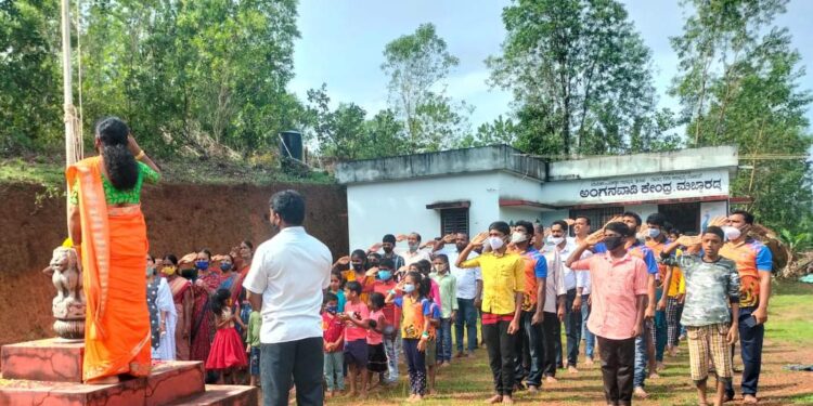 ಮಜ್ಜಾರಡ್ಕ: ಬಾಲವಿಕಾಸ ಸಮಿತಿ ಹಾಗೂ ಶ್ರೀ ವಿಷ್ಣು ಯುವ ಶಕ್ತಿ ಬಳಗ(ರಿ) ಮಜ್ಜಾರಡ್ಕ ವತಿಯಿಂದ 75ನೇ ಸ್ವಾತಂತ್ರ್ಯೋತ್ಸವದ ಅಮೃತ ಮಹೋತ್ಸವ ದಿನಾಚರಣೆ