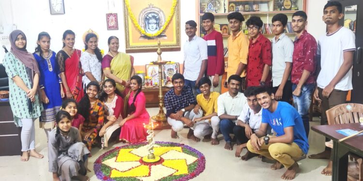 ಪುತ್ತೂರು : ಪ್ರಗತಿ ಸ್ಟಡಿ ಸೆಂಟರ್ ನಲ್ಲಿ ಓಣಂ ಹಬ್ಬ ಆಚರಣೆ