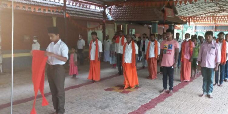 ಮುಂಡೂರು: ಶ್ರೀ ಮತ್ಯುಂಜಯೇಶ್ವರ ದೇವಸ್ಥಾನದಲ್ಲಿ ರಕ್ಷಾಬಂಧನ ಆಚರಣೆ