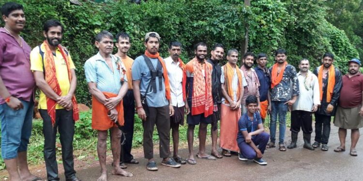 ಮಾಣಿಲ: ವಿಶ್ವ ಹಿಂದೂ ಪರಿಷತ್ ಭಜರಂಗದಳ ವಿಷ್ಣುಮೂರ್ತಿ ಶಾಖೆ ವತಿಯಿಂದ ಸ್ವಚ್ಛತಾ ಅಭಿಯಾನ