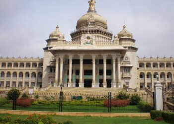 ‘ಡಿಪ್ಲೊಮಾ’ ಶಿಕ್ಷಣ ಪಿಯುಸಿ ವಿದ್ಯಾರ್ಹತೆಗೆ ತತ್ಸಮಾನವೆಂದು ಪರಿಗಣಿಸಿ ರಾಜ್ಯ ಸರ್ಕಾರದಿಂದ ಆದೇಶ