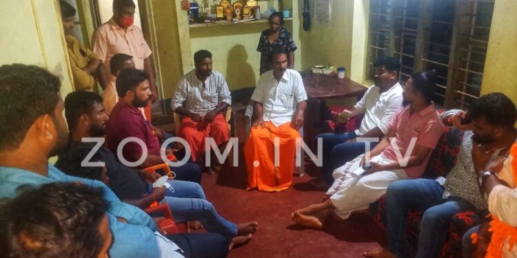 ಪತ್ನಿಗೆ ಉಗ್ರ ಸಂಘಟನೆಯೊಂದಿಗೆ ನಂಟು ಪತಿಯ ದೂರಿನ ಹಿನ್ನಲೆ; ಹಿಂ.ಜಾ.ವೇ. ಪುತ್ತೂರು ಜಿಲ್ಲಾ ತಂಡ ಭೇಟಿ ಮಾಹಿತಿ ಸಂಗ್ರಹ