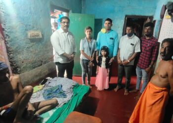 ಪುಣ್ಯಭೂಮಿ ತುಳುನಾಡ ಸೇವಾ ಫೌಂಡೇಶನ್ ಮತ್ತು ಬಡವರ ಸೇವಕರು ತಂಡದ ವತಿಯಿಂದ ಸೇವಾ ಧನ ಹಸ್ತಾಂತರ