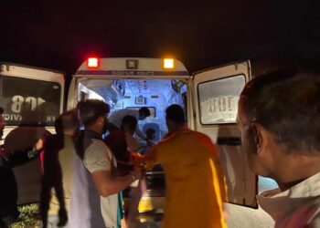 ಹಾಸನ: ರಸ್ತೆ ಅಪಘಾತದ ಗಾಯಾಳುಗಳನ್ನು ಆಸ್ಪತ್ರೆಗೆ ಸೇರಿಸಲು ನೆರವಾದ ‘ನಳಿನ್ ಕುಮಾರ್’