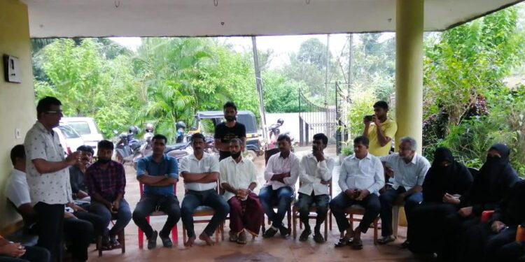 ನರಿಮೊಗರು: ಮುಕ್ವೆ 5ನೇ ವಾರ್ಡಿನಲ್ಲಿ ಕಾಂಗ್ರೆಸ್ ಸಭೆ:; ಬೂತ್ ಸಮಿತಿ ರಚನೆ