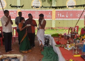 ಪುತ್ತೂರು: ವಿವಿಧೆಡೆ ನಡೆದ ಗಣೇಶೋತ್ಸವ ಕಾರ್ಯಕ್ರಮದಲ್ಲಿ ಭಾಗಿಯಾಗಿ ಪೂಜೆ ಸಲ್ಲಿಸಿ, ಪ್ರಸಾದ ಸ್ವೀಕರಿಸಿದ ಮಾಜಿ ಶಾಸಕಿ ಶಕುಂತಲಾ ಶೆಟ್ಟಿ