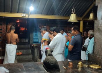 ಕಾವು: ಪ್ರಧಾನಿ ನರೇಂದ್ರ ಮೋದಿಯವರ ಜನ್ಮ ದಿನದ ಪ್ರಯುಕ್ತ ಪಂಚಲಿಂಗೇಶ್ವರ ದೇವಾಲಯದಲ್ಲಿ ವಿಶೇಷ ಪೂಜೆ,ಪ್ರಾರ್ಥನೆ