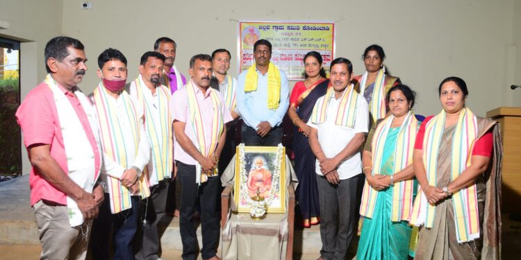 ಕೋಡಿಂಬಾಡಿ: ಬಿಲ್ಲವ ಗ್ರಾಮ ಸಮಿತಿ ವತಿಯಿಂದ ಪ್ರತಿಭಾ ಪುರಸ್ಕಾರ ಮತ್ತು ಮಹಿಳಾ ಸಮ್ಮಿಲನ ಕಾರ್ಯಕ್ರಮ