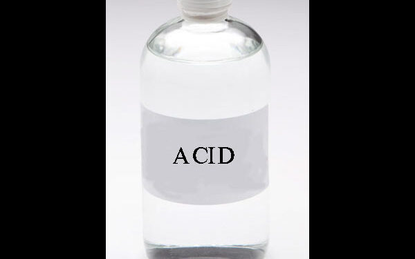 ಕಾರ್ಕಳ: ನೀರು ಎಂದು ಭಾವಿಸಿ ಆ್ಯಸಿಡ್ ಕುಡಿದು ಯುವತಿ ಅಸ್ವಸ್ಥ:; ಫ್ಯಾಕ್ಟರಿ ಮಾಲಕನ ವಿರುದ್ಧ ಪ್ರಕರಣ ದಾಖಲು