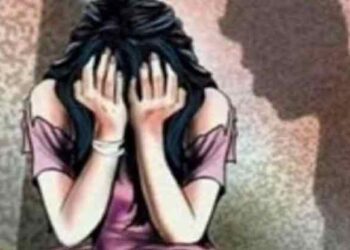 ಬೆಳ್ತಂಗಡಿ: ಅಪ್ರಾಪ್ತ ಶಾಲಾ ಬಾಲಕಿಯ ಮೇಲೆ ಜೆಸಿಬಿ ಚಾಲಕ ಮತ್ತು ಸಂಬಂಧಿಯಿಂದ ಅತ್ಯಾಚಾರ..!! ಗರ್ಭವತಿಯಾದ ಅಪ್ರಾಪ್ತೆ, ಆರೋಪಿಗಳು ನಾಪತ್ತೆ