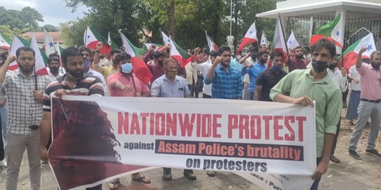 ಪುತ್ತೂರು: ಅಸ್ಸಾಂನಲ್ಲಿ ಪ್ರತಿಭಟನಕಾರರ ಮೇಲೆ ದಾಳಿ, ಹತ್ಯೆ ಖಂಡಿಸಿ ಪಿಎಫ್ಐ ಪ್ರತಿಭಟನೆ
