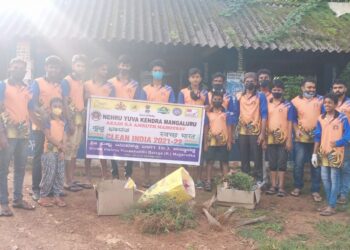 ತಿಂಗಳಾಡಿ: ಆಜಾದಿ ಕಾ “ಅಮೃತಮಹೋತ್ಸವ” “ಸ್ವಚ್ಛ ಭಾರತ್” ಕಾರ್ಯಕ್ರಮದಡಿಯಲ್ಲಿ ಸ್ವಚ್ಛತಾ ಕಾರ್ಯಕ್ರಮ