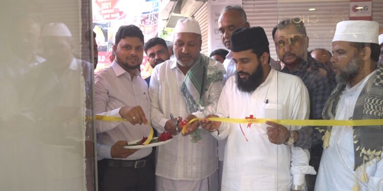 ವಿಟ್ಲ: ಚೋಯ್ಸ್ ಗೋಲ್ಡ್ ಇದರ ನವೀಕೃತ ವಿಶಾಲ ಚಿನ್ನಾಭರಣ ಶೋರೂಂ ಶುಭಾರಂಭ