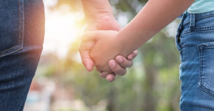 ಗುರುಪುರ: ಚಿಲಿಂಬಿ ಗುಡ್ಡೆಯಲ್ಲಿ ಅನ್ಯಕೋಮಿನ ಯುವಕನ ಜೊತೆ ಹಿಂದೂ ಯುವತಿಯರು ಪತ್ತೆ ಪ್ರಕರಣ:; ಇಬ್ಬರು ಯುವಕರು ಪೊಲೀಸ್ ವಶಕ್ಕೆ, ಪೋಕ್ಸೋ ಕಾಯ್ದೆಯಡಿ ಪ್ರಕರಣ ದಾಖಲು