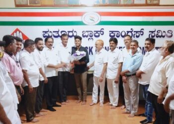 ಪುತ್ತೂರು:  ಬ್ಲಾಕ್ ಕಾಂಗ್ರೆಸ್‌ ವತಿಯಿಂದ ದ.ಕ.ಜಿಲ್ಲಾ ಕಾಂಗ್ರೆಸ್‌ ಅಲ್ಪಸಂಖ್ಯಾತ ಘಟಕದ ನೂತನ ಕಾರ್ಯದರ್ಶಿ ಜಿ.ಎ ಶಂಸುದ್ದೀನ್ ಅಜ್ಜಿನಡ್ಕ ರವರಿಗೆ ಅಭಿನಂದನೆ