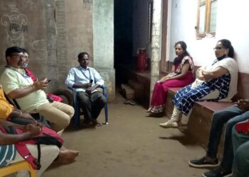 ವಿಟ್ಲ: ಆತ್ಮಹತ್ಯೆಗೆ ಶರಣಾದ ನಿಶ್ಮಿತಾ ಮನೆಗೆ ದ.ಕ. ಜಿಲ್ಲಾ ಮರಾಟಿ ಸಂರಕ್ಷಣಾ ಸಮಿತಿ ಭೇಟಿ:; ನಿಷ್ಪಕ್ಷಪಾತವಾಗಿ ತನಿಖೆ ನಡೆಸುವಂತೆ ಠಾಣಾಧಿಕಾರಿಗೆ ಮನವಿ