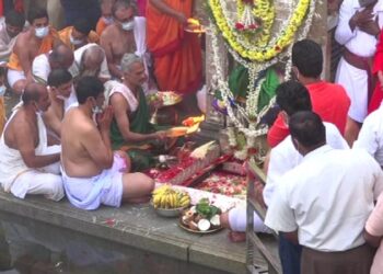 ‘ತೀರ್ಥ ಸ್ವರೂಪಿಣಿ’ಯಾಗಿ ದರ್ಶನ ಕೊಟ್ಟ ‘ಜೀವ ನದಿ ಕಾವೇರಿ’ :; ಇಂದಿನಿಂದ ಒಂದು ತಿಂಗಳ ಕಾಲ ಜಾತ್ರೋತ್ಸವ