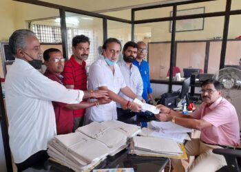 ಬಾಂಗ್ಲಾದೇಶದಲ್ಲಿ ಹಿಂದೂಗಳ ಮೇಲೆ ನಡೆಯುತ್ತಿರುವ ದೌರ್ಜನ್ಯದ ವಿರುದ್ಧ ಕ್ರಮ ಕೈಗೊಳ್ಳುವಂತೆ ವಿ.ಹಿಂ.ಪ. ಪುತ್ತೂರು ಜಿಲ್ಲೆಯಿಂದ ಎಸಿ ಮುಖಾಂತರ ರಾಷ್ಟ್ರಪತಿಯವರಿಗೆ ಮನವಿ