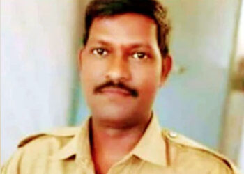 ಮೂಲ್ಕಿ: ಕಣಜ ಹುಳುಗಳಿಂದ 6 ಮಕ್ಕಳನ್ನು ರಕ್ಷಿಸಿ ತಾನೇ ಬಲಿಯಾದ ಗೃಹ ರಕ್ಷಕ ಸಿಬ್ಬಂದಿ..!!