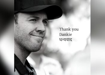 ಆರ್​​ಸಿಬಿ ಫ್ಯಾನ್ಸ್​ಗೆ ಶಾಕ್:; ಇನ್ನು ಬ್ಯಾಟ್ ಬೀಸಲ್ವಂತೆ ಎಬಿಡಿ..!!