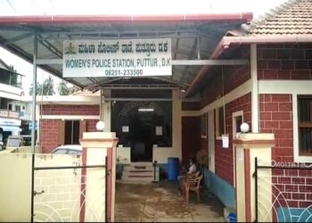 ಪುತ್ತೂರು: ಮಹಿಳಾ ಪೊಲೀಸ್ ಠಾಣೆಗೆ ಕರೆದೊಯ್ದ  ವಿದ್ಯಾರ್ಥಿಗಳು ಮನೆಗೆ :; ಗೊಂದಲಗಳಿಗೆ ತೆರೆ…!!