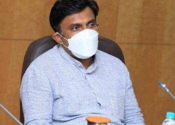 ‘ಲಾಕ್​ಡೌನ್ ಮಾಡುವ ಉದ್ದೇಶ ಸರ್ಕಾರಕ್ಕೆ ಇಲ್ಲ’. ‘ಹೊಸ ವೈರಸ್​ ಬಗ್ಗೆ ಅರಿವು ಮೂಡಿಸೋಣ, ಭಯ ಹುಟ್ಟಿಸೋದು ಬೇಡ’ – ಡಾ.ಸುಧಾಕರ್