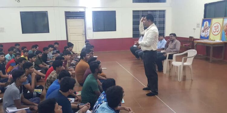 ವಿವೇಕಾನಂದ ಪದವಿಪೂರ್ವ ಕಾಲೇಜಿನ ವಸತಿ ನಿಲಯದ ವಿದ್ಯಾರ್ಥಿಗಳಿಗೆ  ವ್ಯಕ್ತಿತ್ವ ವಿಕಸನ ಕಾರ್ಯಕ್ರಮ