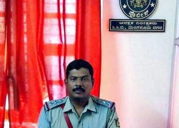 ಮಂಗಳೂರು: ಉಗ್ರರ ವಿರುದ್ಧ ವಿಶೇಷ ಕಾರ್ಯಾಚರಣೆ ಹಿನ್ನಲೆ:; ಸಿಸಿಬಿ ಇನ್ಸ್ಪೆಕ್ಟರ್ ಮಹೇಶ್ ಪ್ರಸಾದ್ ರವರಿಗೆ ಕೇಂದ್ರ ಪುರಸ್ಕಾರ