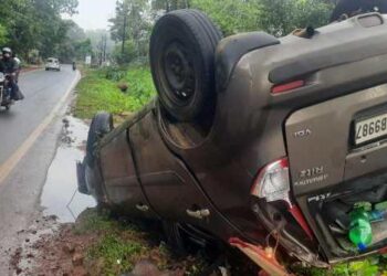 ಗುರುಪುರ: ಕಾರು ಪಲ್ಟಿ:; ಪ್ರಯಾಣಿಕರು ಪ್ರಾಣಾಪಾಯದಿಂದ ಪಾರು..!!