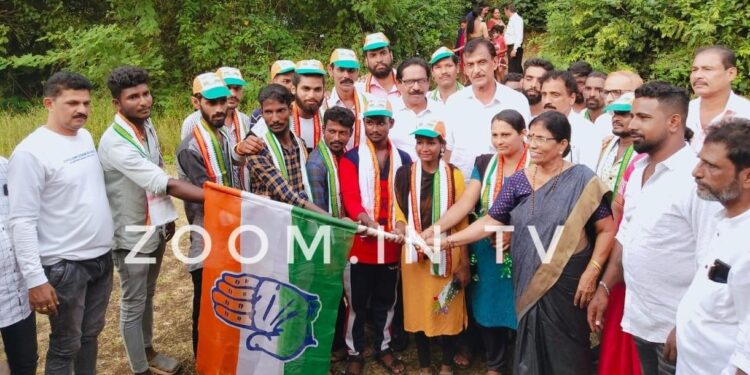 ಪುತ್ತೂರು :ಕೇಪುಳು -ಸಿದ್ಯಾಳ ಬೂತ್ ಮಟ್ಟದ ಕಾಂಗ್ರೆಸ್ ಕಾರ್ಯಕರ್ತರ ಸಭೆ :20 ಕ್ಕೂ ಅಧಿಕ ಮಂದಿ ಕಾಂಗ್ರೆಸ್ ಪಕ್ಷಕ್ಕೆ ಸೇರ್ಪಡೆ
