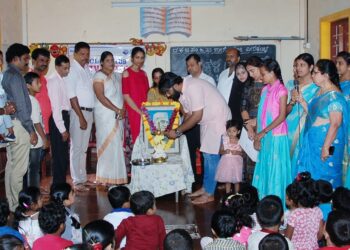 ವೀರಕಂಭ: ಹಿರಿಯ ಪ್ರಾಥಮಿಕ ಶಾಲೆಯಲ್ಲಿ ‘ಮಕ್ಕಳ ದಿನಾಚರಣೆ’:; ಪ್ರತಿ ದಿನಾಚರಣೆ ಮಹತ್ವವನ್ನು ತಿಳಿದು ಆಚರಿಸಿದಾಗ ಮಾತ್ರ ಅದು ಸಾರ್ಥಕತೆಯನ್ನು ಪಡೆಯಲು ಸಾಧ್ಯ- ಶನ್ಪತ್ ಶೆರೀಫ್
