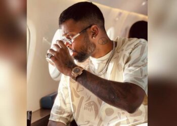 ಹಾರ್ದಿಕ್ ಪಾಂಡ್ಯಗೆ ಶುರುವಾಯ್ತು ಸಂಕಷ್ಟ:; 5 ಕೋಟಿ ರೂ. ವಾಚ್ ಏರ್‌ಪೋರ್ಟ್‌ನಲ್ಲಿ ಸೀಜ್..!!