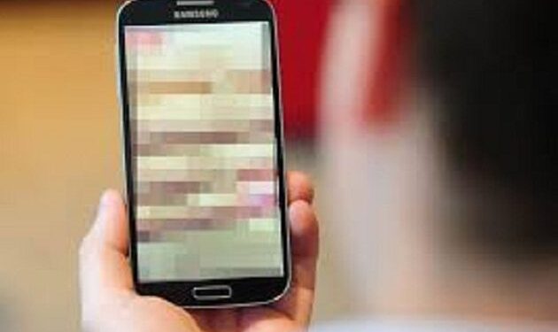 ನಿಶ್ಚಿತಾರ್ಥವಾಗಬೇಕಿದ್ದ ಹುಡುಗಿಗೆ ಅಶ್ಲೀಲ ಸಂದೇಶ ರವಾನೆ : ಯುವತಿಯಿಂದ ಮಂಗಳೂರಿನ ಯುವಕನ ವಿರುದ್ಧ ದೂರು